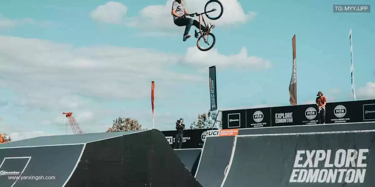 🎥 全球赛事，24 小时为你实时刷新！🌍